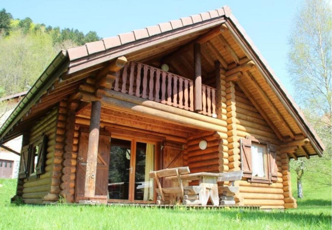 L'Oursblanc Chalet En Rondins لابْريسْ المظهر الخارجي الصورة