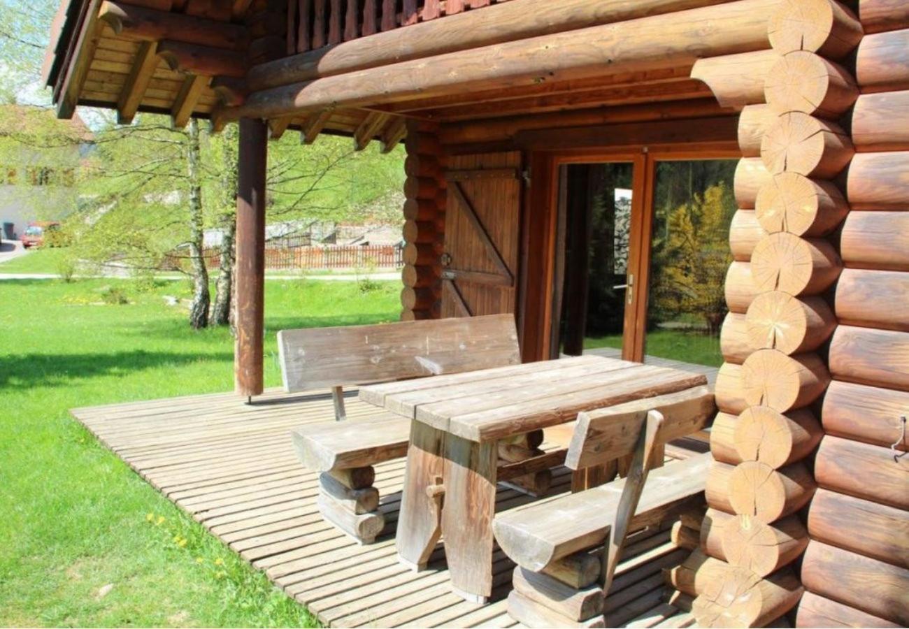 L'Oursblanc Chalet En Rondins لابْريسْ المظهر الخارجي الصورة