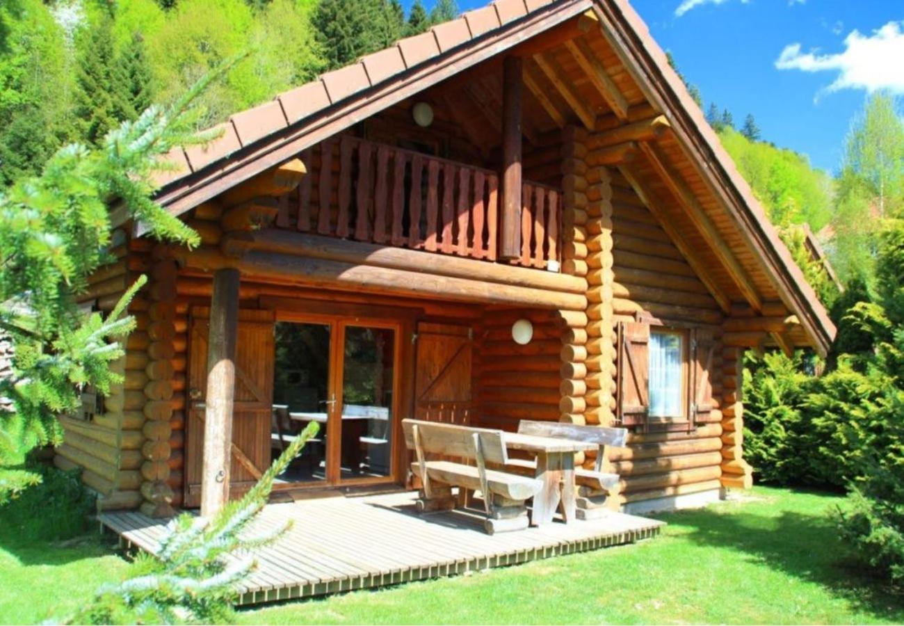 L'Oursblanc Chalet En Rondins لابْريسْ المظهر الخارجي الصورة
