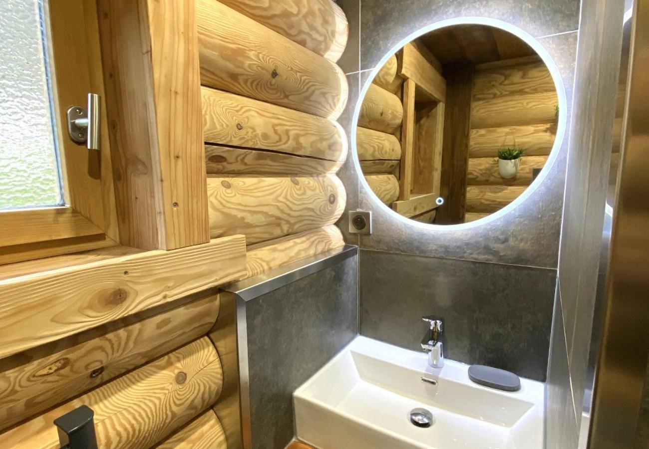 L'Oursblanc Chalet En Rondins لابْريسْ المظهر الخارجي الصورة